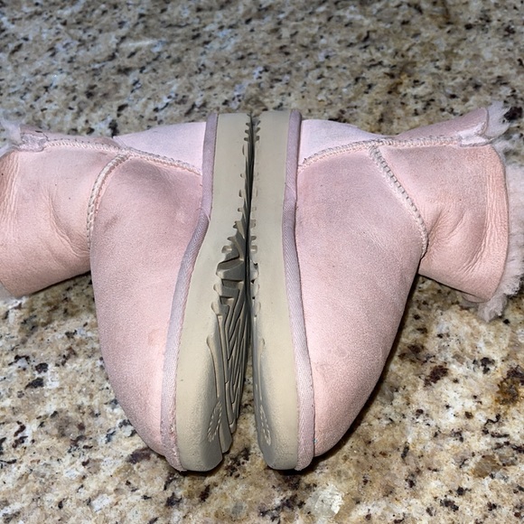 UGG Mini Bailey Button Bling - Picture 3 of 10